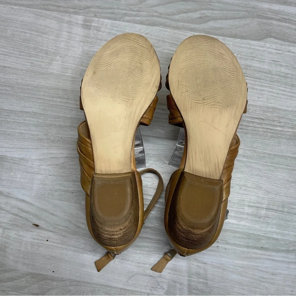 Miz Mooz Cassie Brown Tan Leather Strappy Buckle Sandal Women’s size EU 38